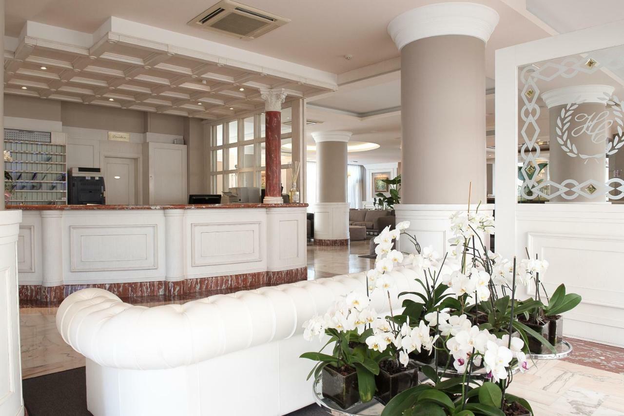 Cambridge Hotel